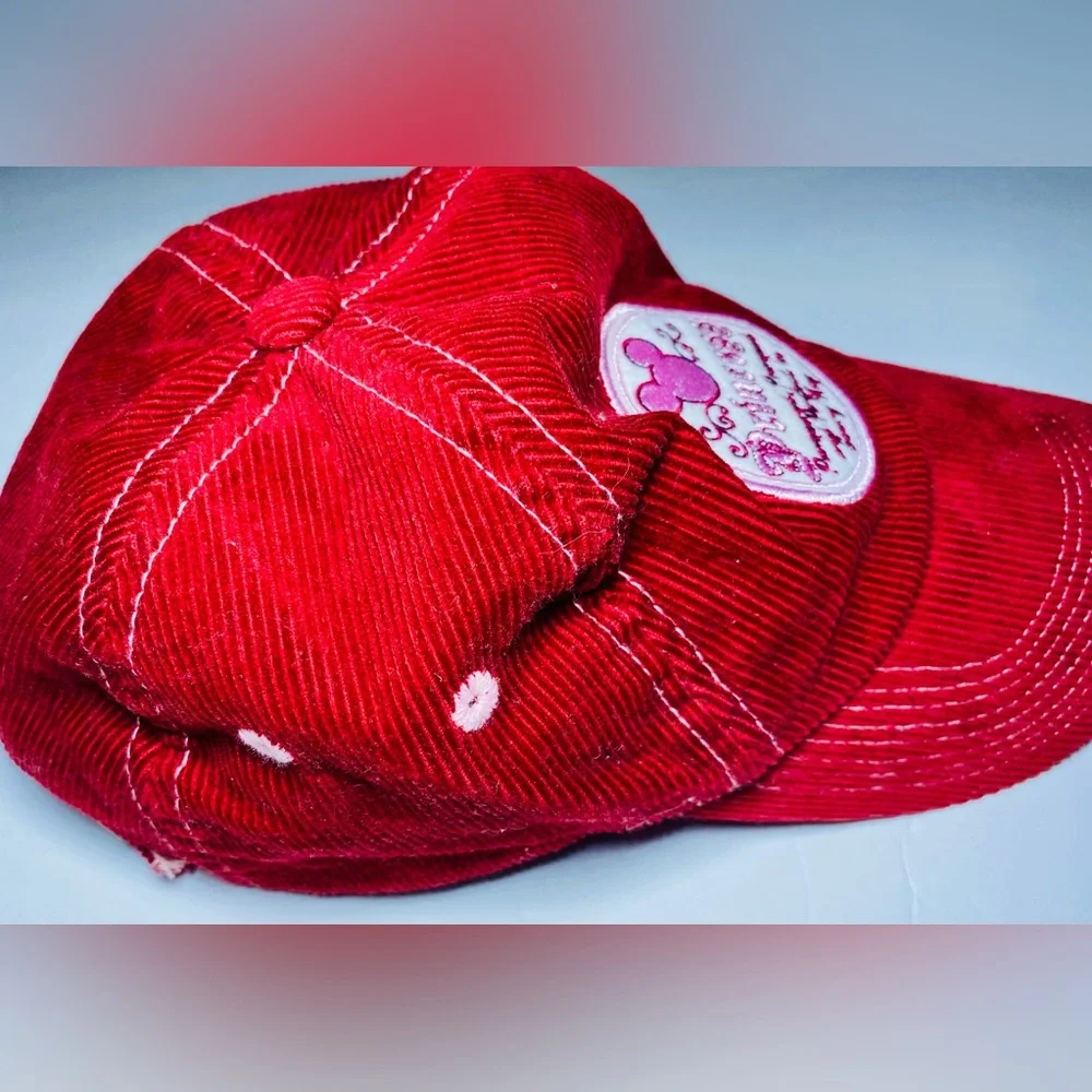 Walt Disney‎ Princess Disneyland Resort Cherry Red & Pink Corduroy Cap Hat